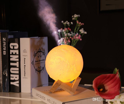 Picture of 3D Moon Lamp Moonlight Humidifier 