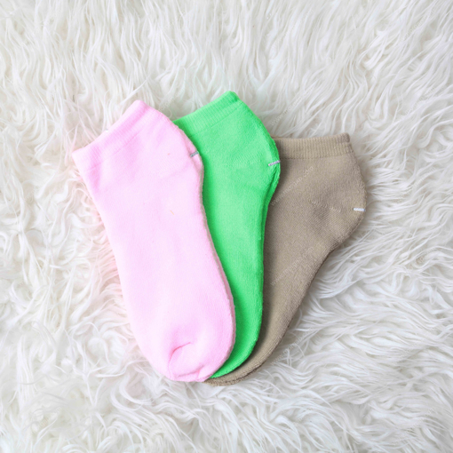 Picture of girls winter color socks free size 3 pair no 2