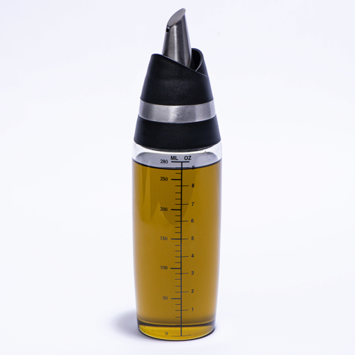 Picture of Oil & Vinegar bottle with a scale